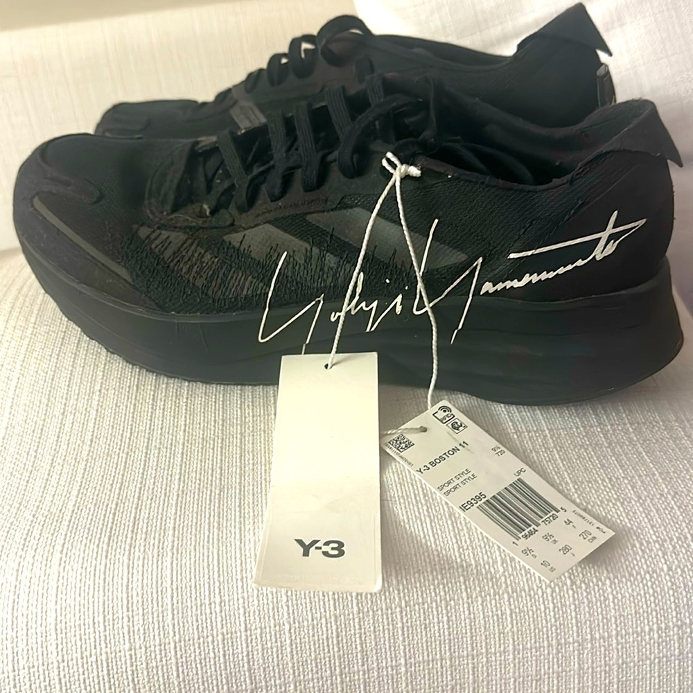 Yeezys {y-3 Boston 11}